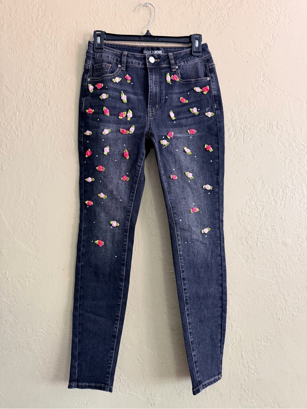 Fashion Nova Dark Wash Skinny Jeans with Pink & White Rose Flowers